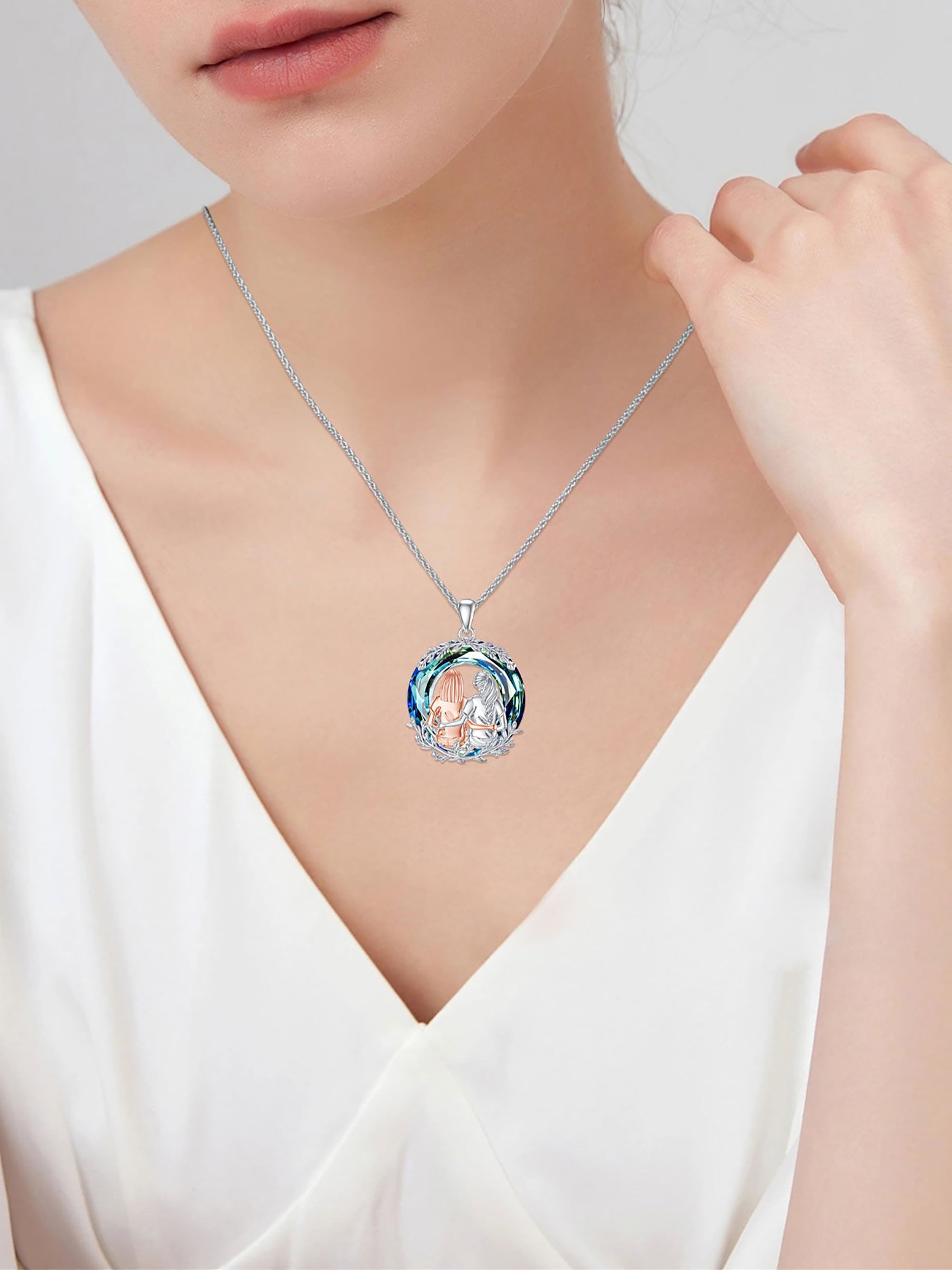 Friendship Necklace for 2 Sister Sit and Hug Pendent Sterling Silver with Circle Blue Crystal Best Friend Birthday Anniversary Mothers Valentines Day Christmas Gifts for Women Sister